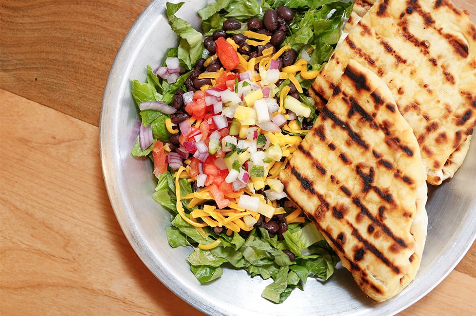 Tocabe bowl with flatbread